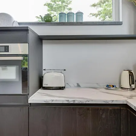 For Family & Pets Westermient